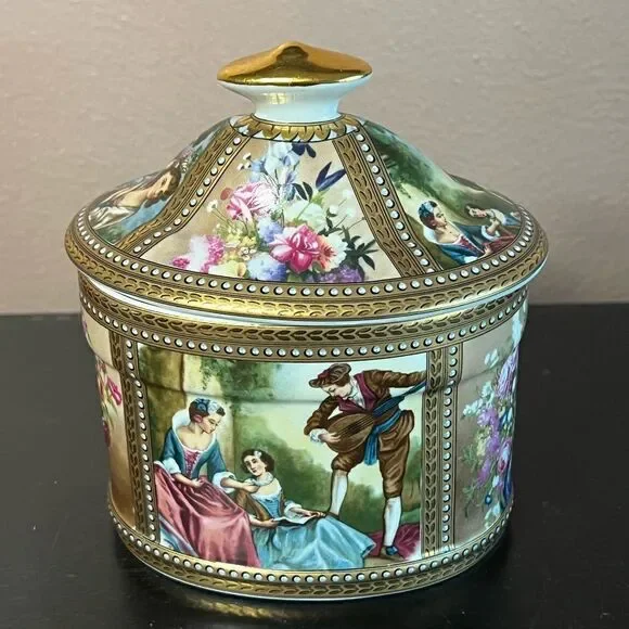 Limoges France vintage hand painted lidded jar - Picture 5 of 12